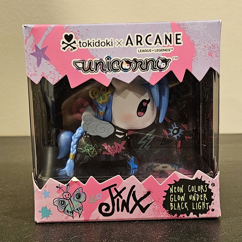 Tokidoki Arcane Jinx Unicorno black light limited edition figure